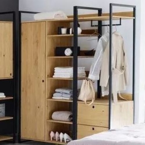Closet Hangu